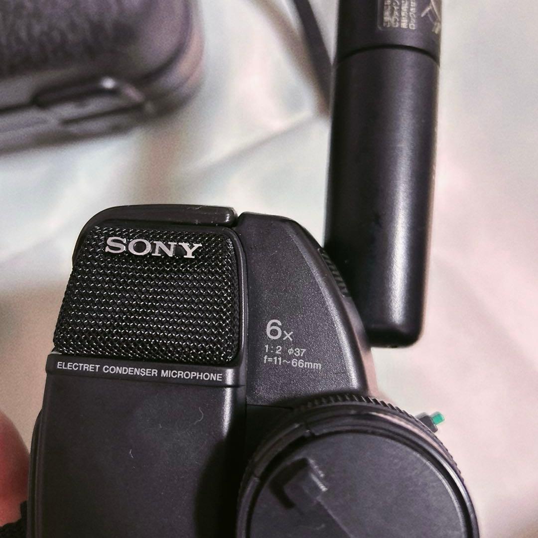SONY ハンディカム　CCD TR55 ビデオカメラ　NP-77