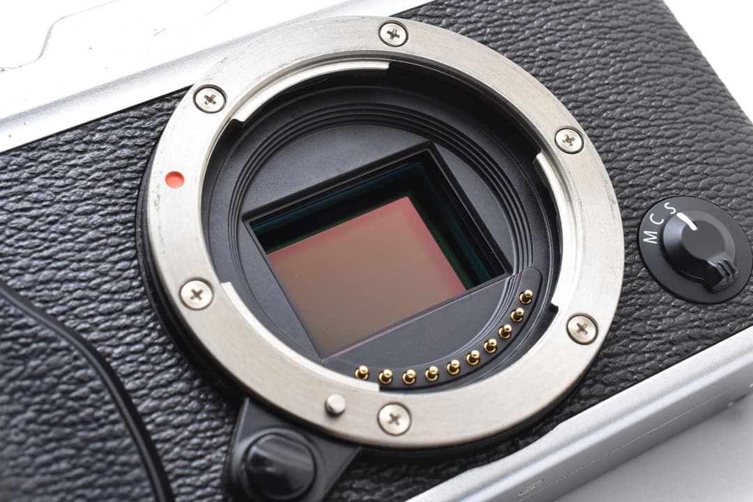 ゆ*け様 フジフィルム　FUJIFILM X-E2 ボディ