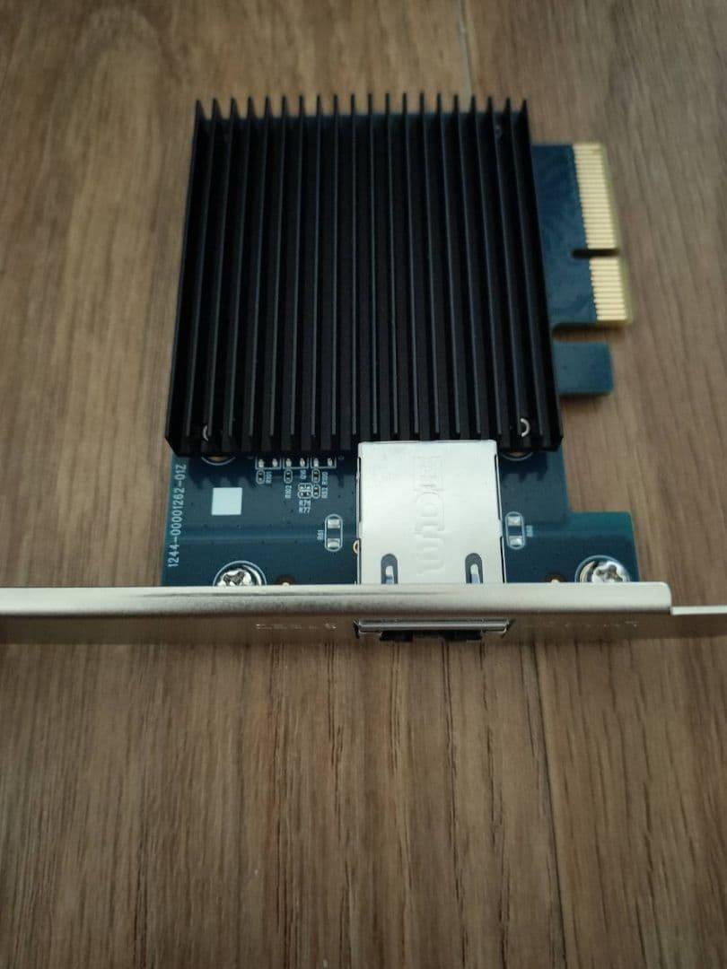 バッファロー10GbE対応 LANカード LGY-PCIE-MG2