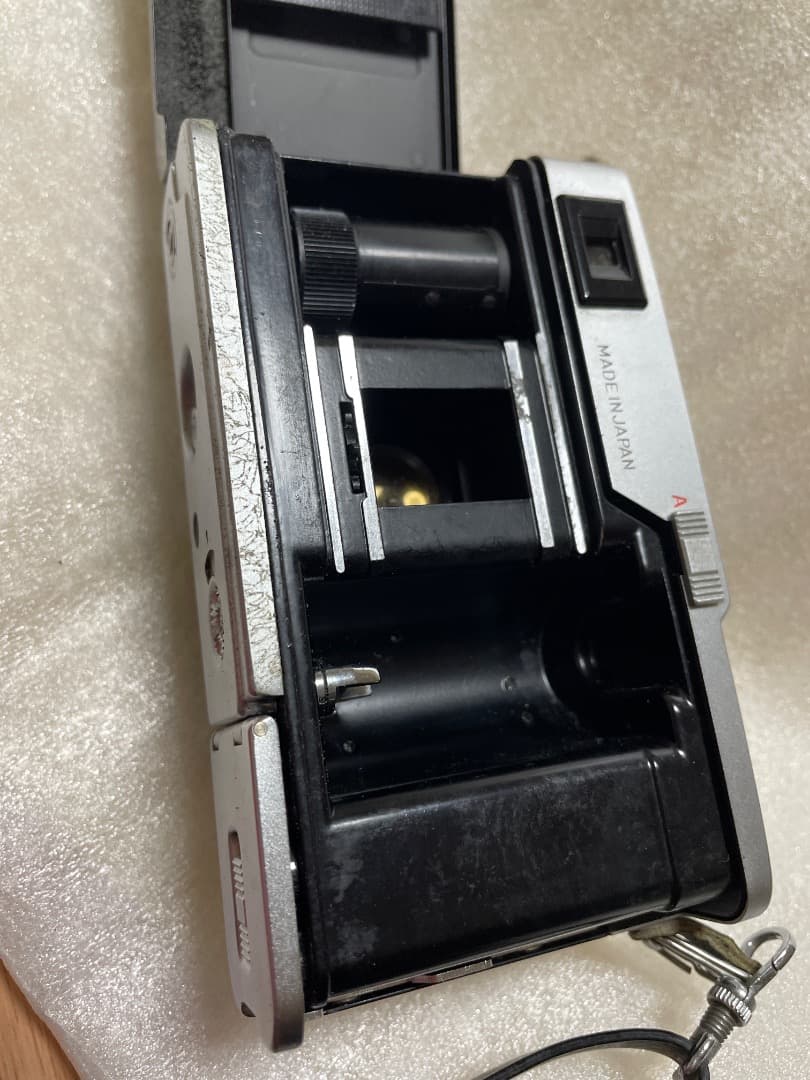 OLYMPUS PEN EM フィルムカメラ オリンパス オールドカメラケース付