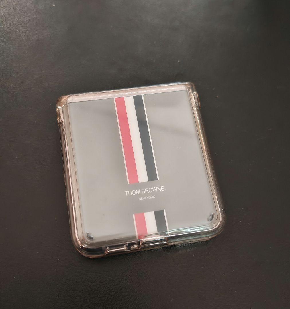 海外版　THOM BROWNE スマートフォン