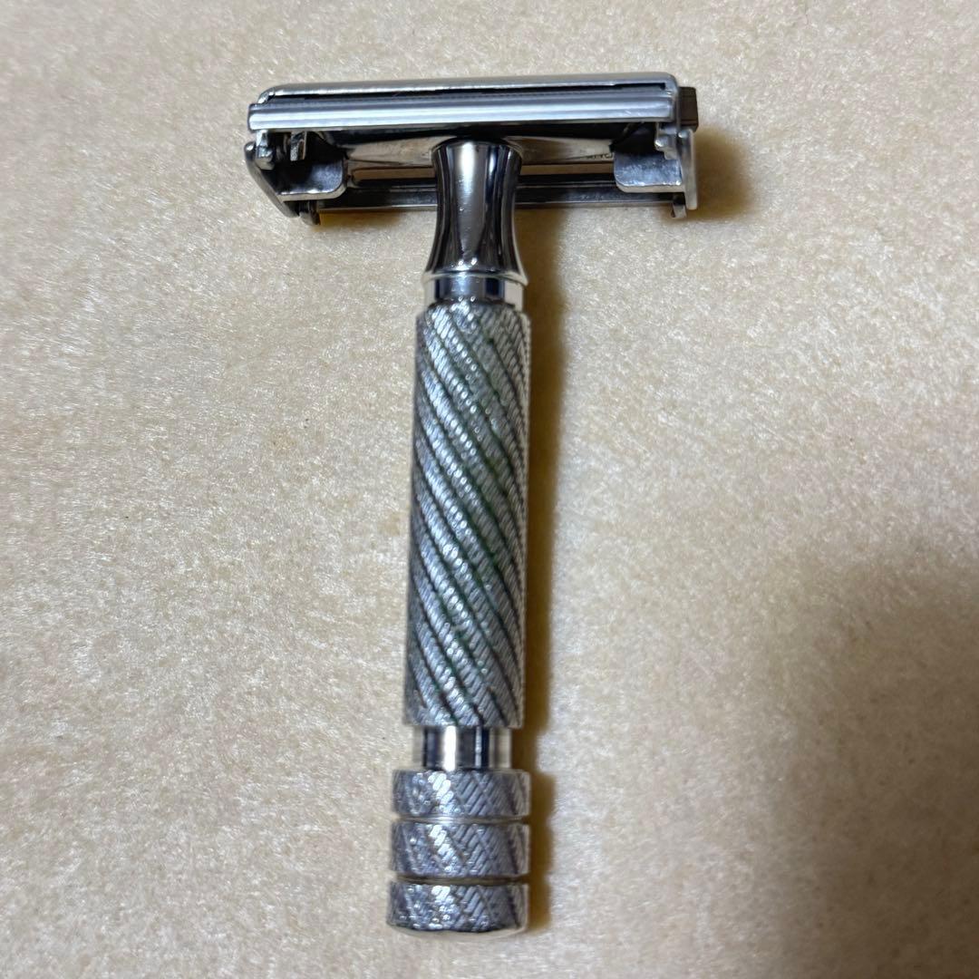 Gillette 安全剃刀 替刃10枚付き