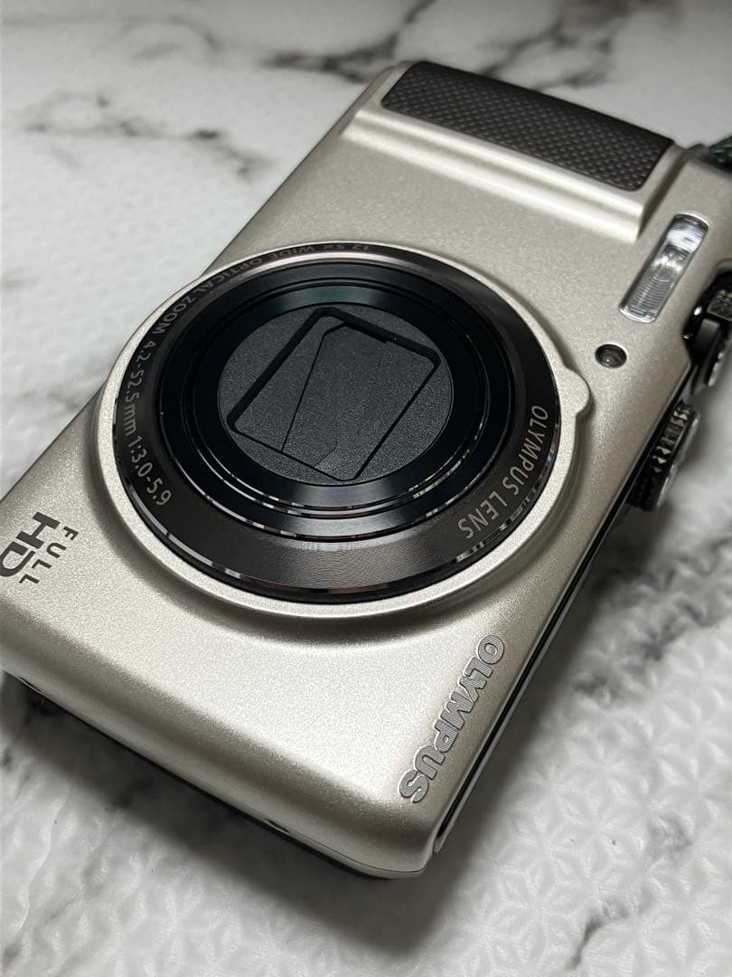 ★OLYMPUS★コンパクトデジタルカメラ「SH-21」