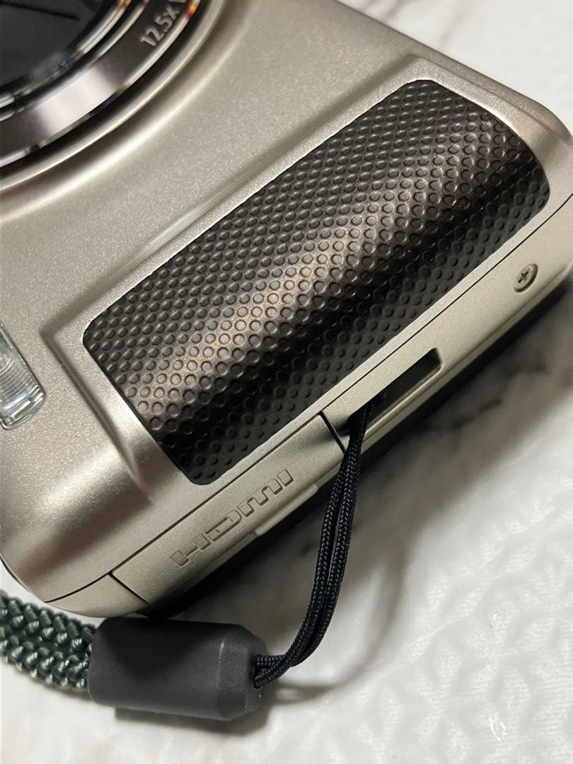 ★OLYMPUS★コンパクトデジタルカメラ「SH-21」