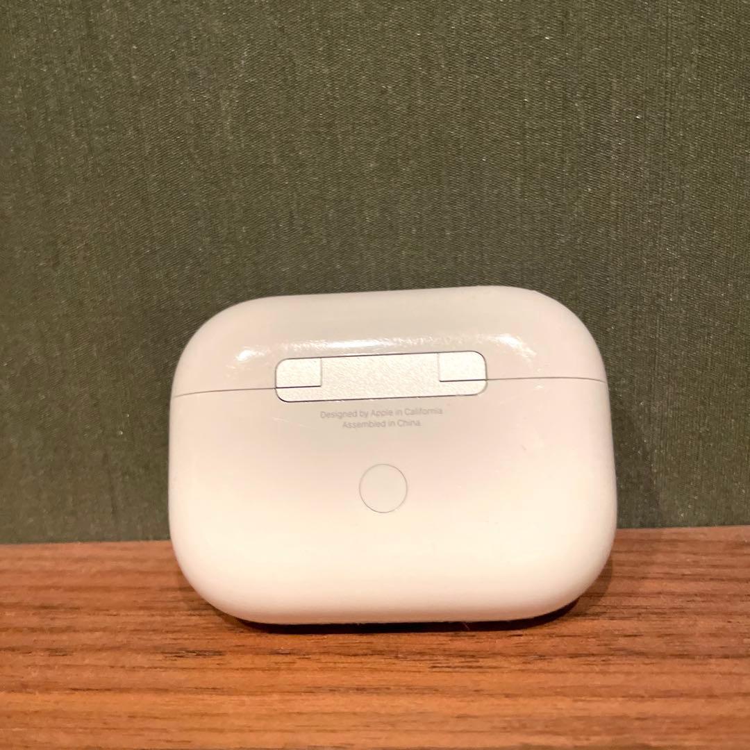 AirPods Pro 充電ケース モデル番号：A2190