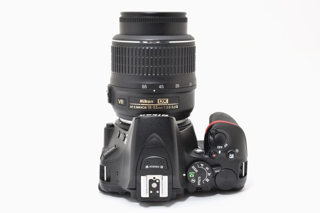 ✨Nikon D5500✨一眼レフ Wi-Fi搭載　ショット数少　動作品✨