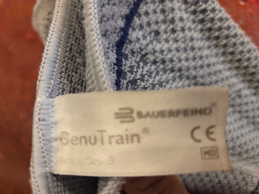 Bauerfeind バウアーファインド　膝サポーター サイズ3