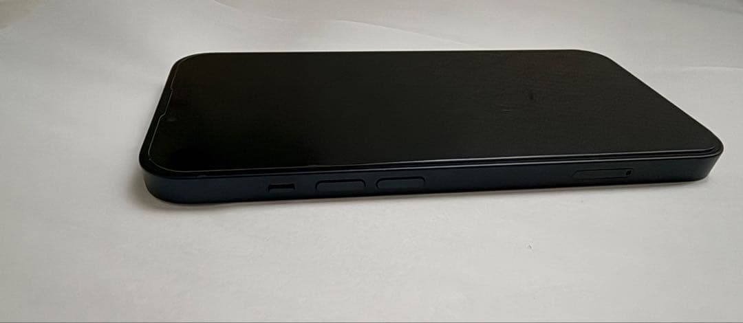 【値下げ中】iPhone 13 256GB ミッドナイト SIMフリー 74%