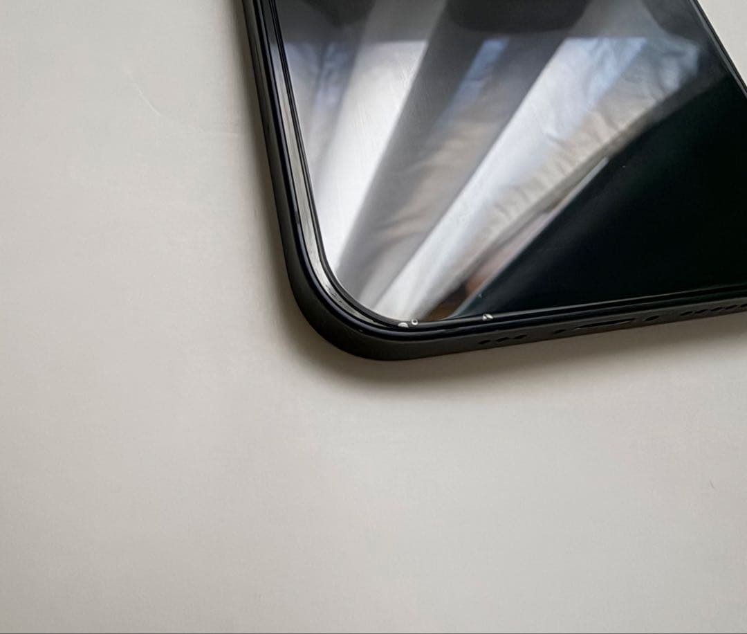 【値下げ中】iPhone 13 256GB ミッドナイト SIMフリー 74%