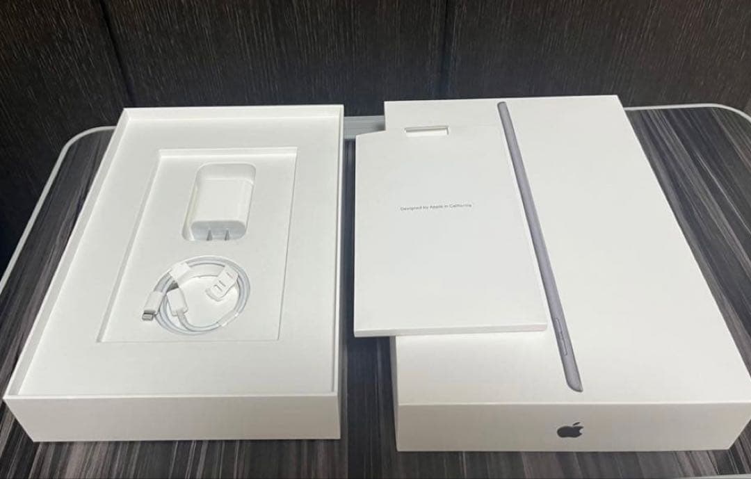 専用美品iPad 第8世代 128GB