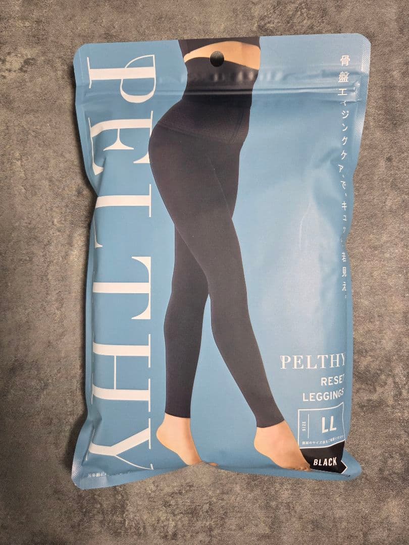 PELTHY RESET LEGGINGS LL ブラック