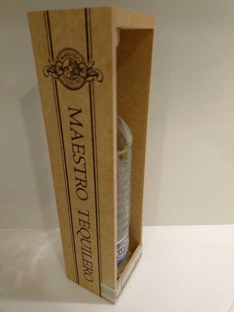 MAESTRO TEQUILERO 2016 木箱入り