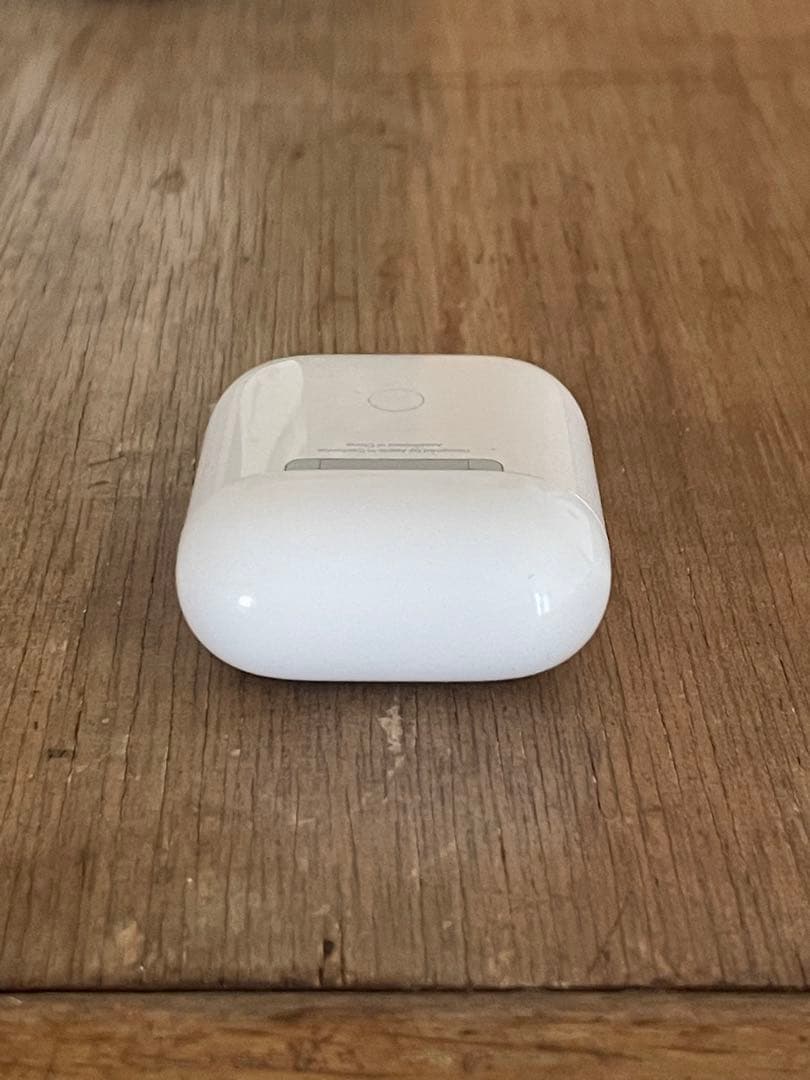 air pods 本体　純正品