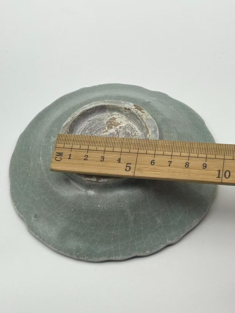 明時代 龍泉窯花口盤 青磁菊瓣口洗 文房 筆洗 茶道具菓子皿　香皿(F-141)