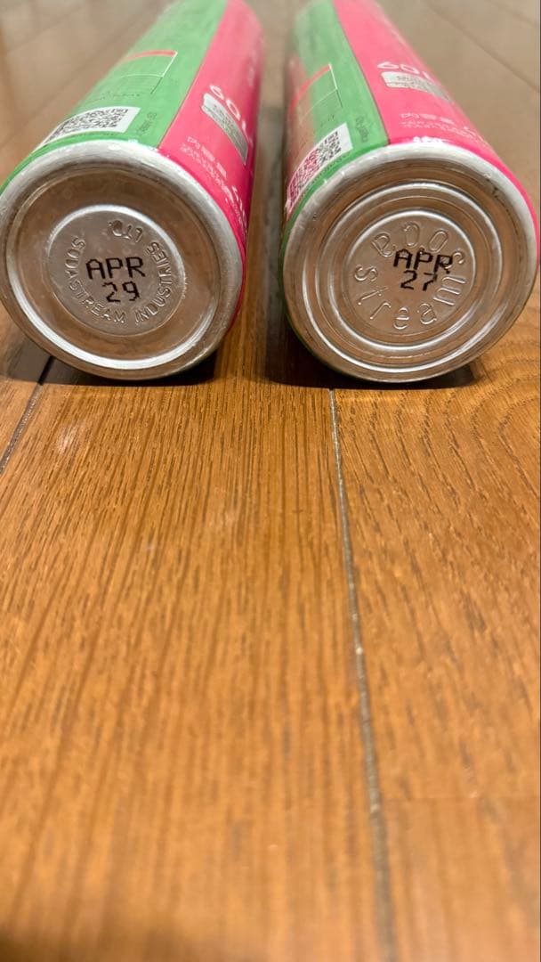 ソーダストリーム　ガスシリンダー　ピンク　クイックコネクト　60ℓ　２本