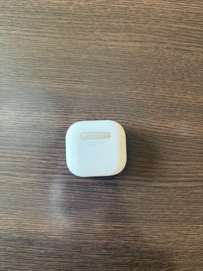 AirPods4本体 ホワイト