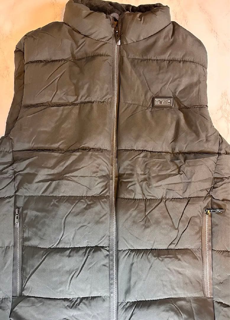 新品！電熱ベスト　ブラック　Lサイズ　 男女兼用　 USB給電