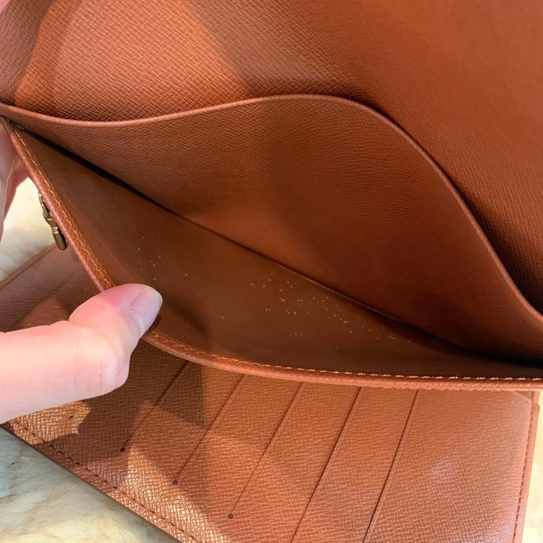 ☆未使用品☆ルイ・ヴィトン　モノグラム　ポシェット・パスポート　三つ折り　財布