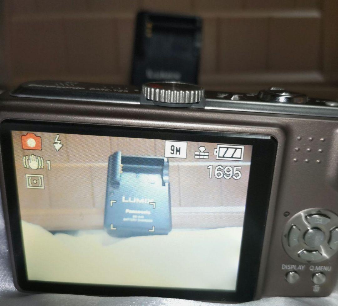 Panasonic LUMIX DMC-TZ5 デジタルカメラ　パナソニック