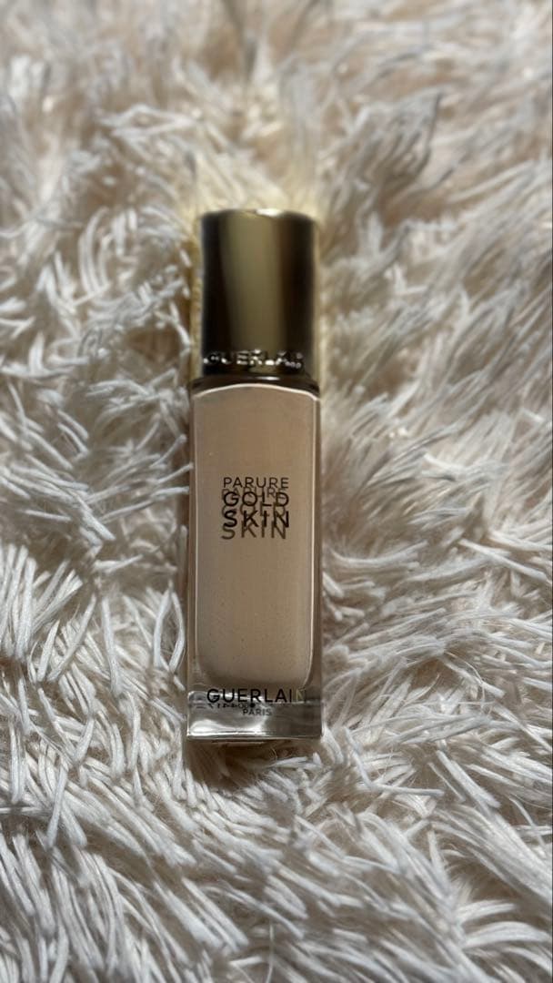 GUERLAIN パルファン ゴールド スキン リキッドファンデーション