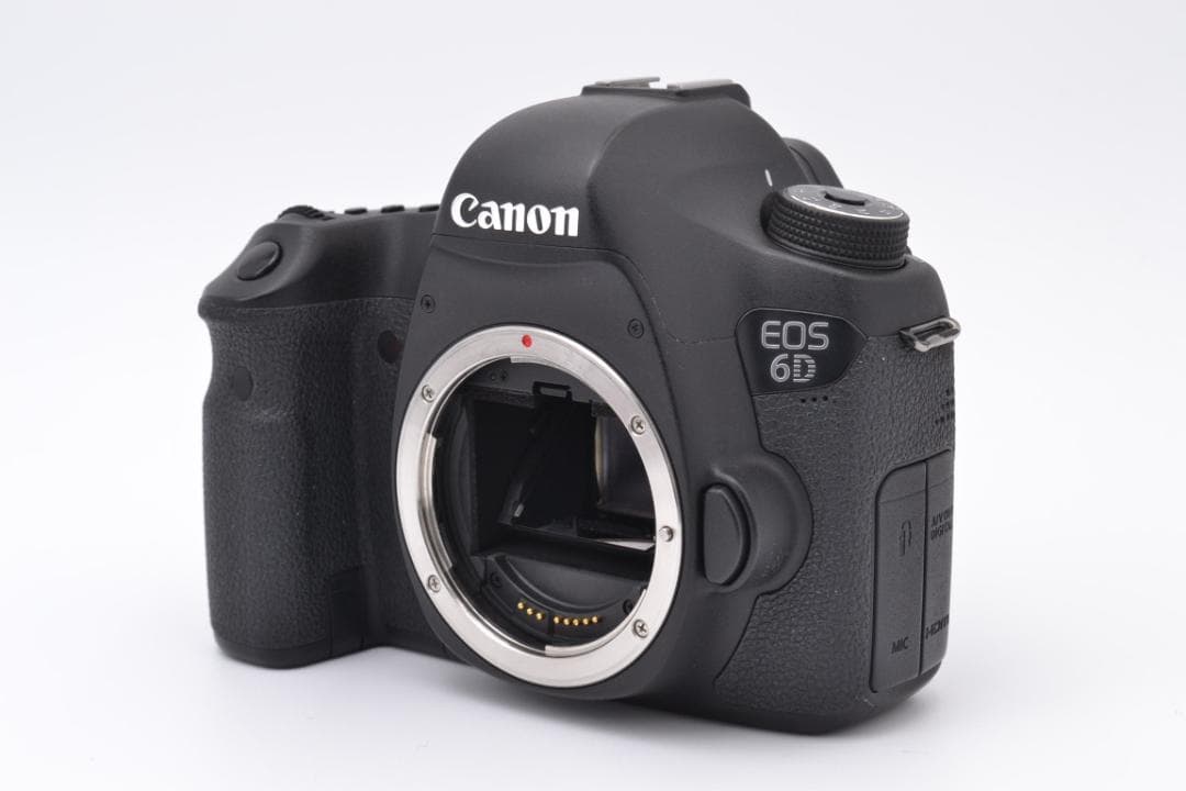 ■ 美品 ■ キャノン　Canon EOS 6D ボディ
