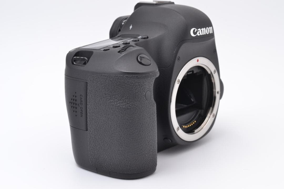 ■ 美品 ■ キャノン　Canon EOS 6D ボディ