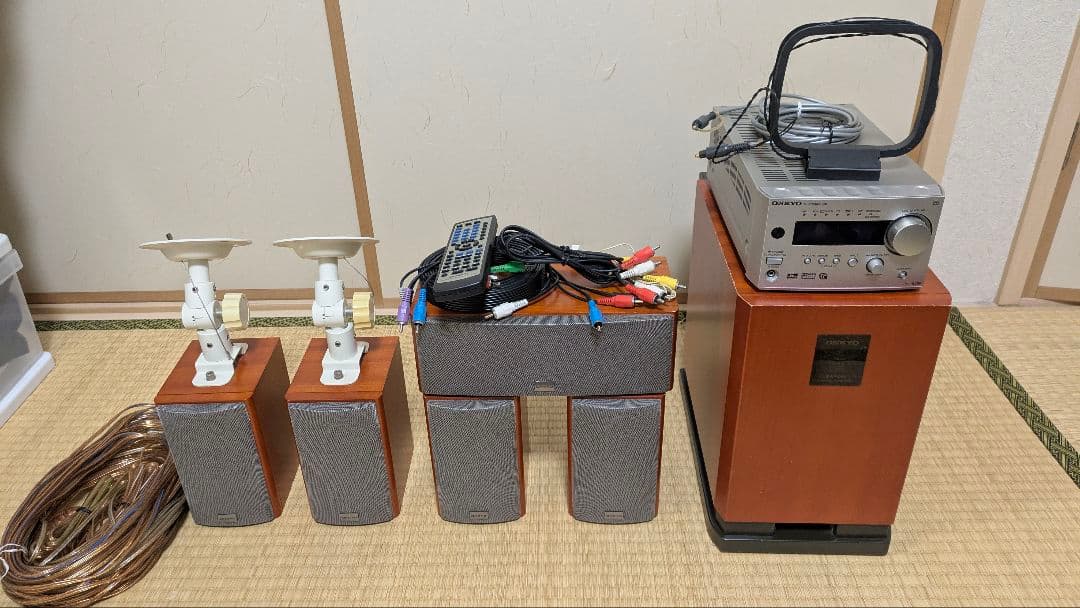 ONKYO 5.1ch サラウンドスピーカーシステム BASE-V15X
