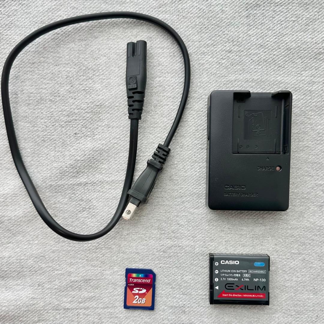CASIO Exlim EX-ZR200 セット 動作品 (訳あり)