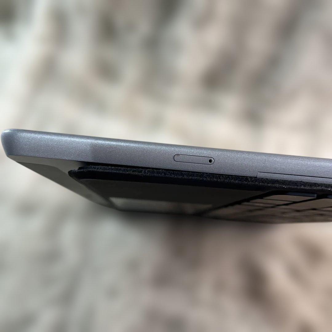 Microsoft Surface Go2 m3 10.5インチ