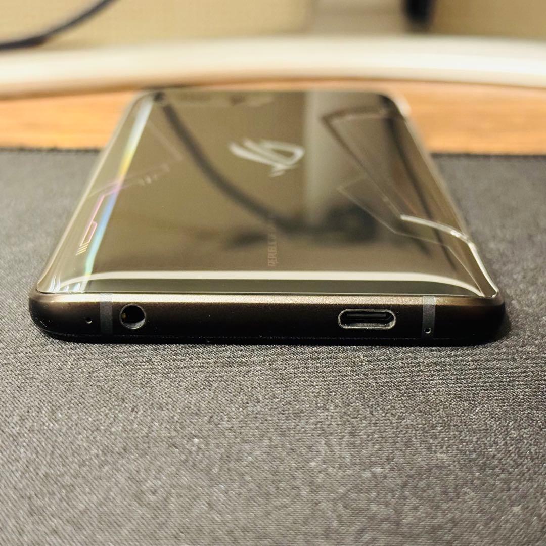 【極美品】ROG Phone II 512GB
