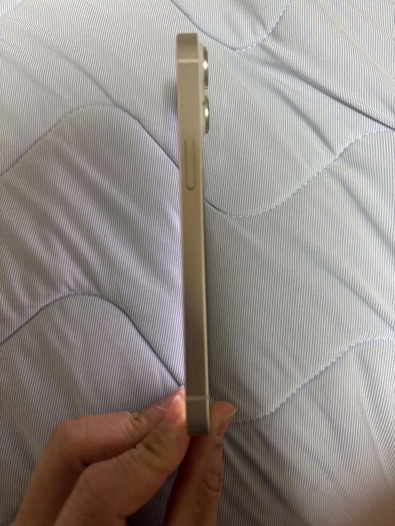 Apple iPhone 14 128GB 本体