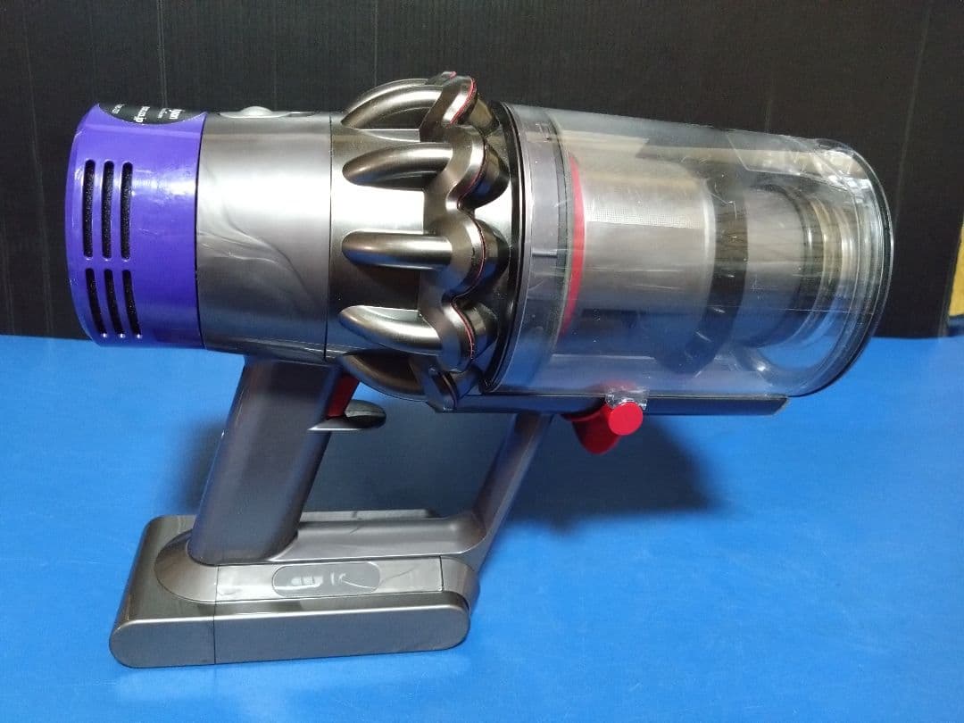 新生活はDysonで‼️V10 SV-12 コードレスクリーナー⑤