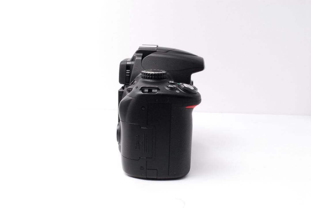 スマホ転送OK❤️Nikon D5000❤️自撮り楽々✨一眼レフカメラ
