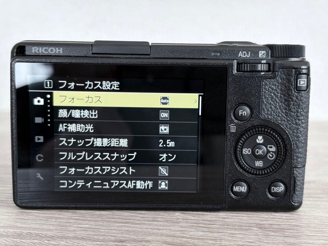 RICOH GR III コンパクトデジタルカメラ