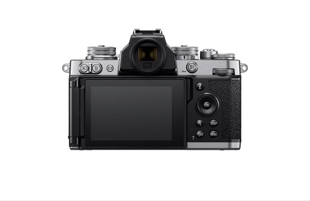 Nikon Z fc ミラーレス一眼 カメラ　ボディのみ