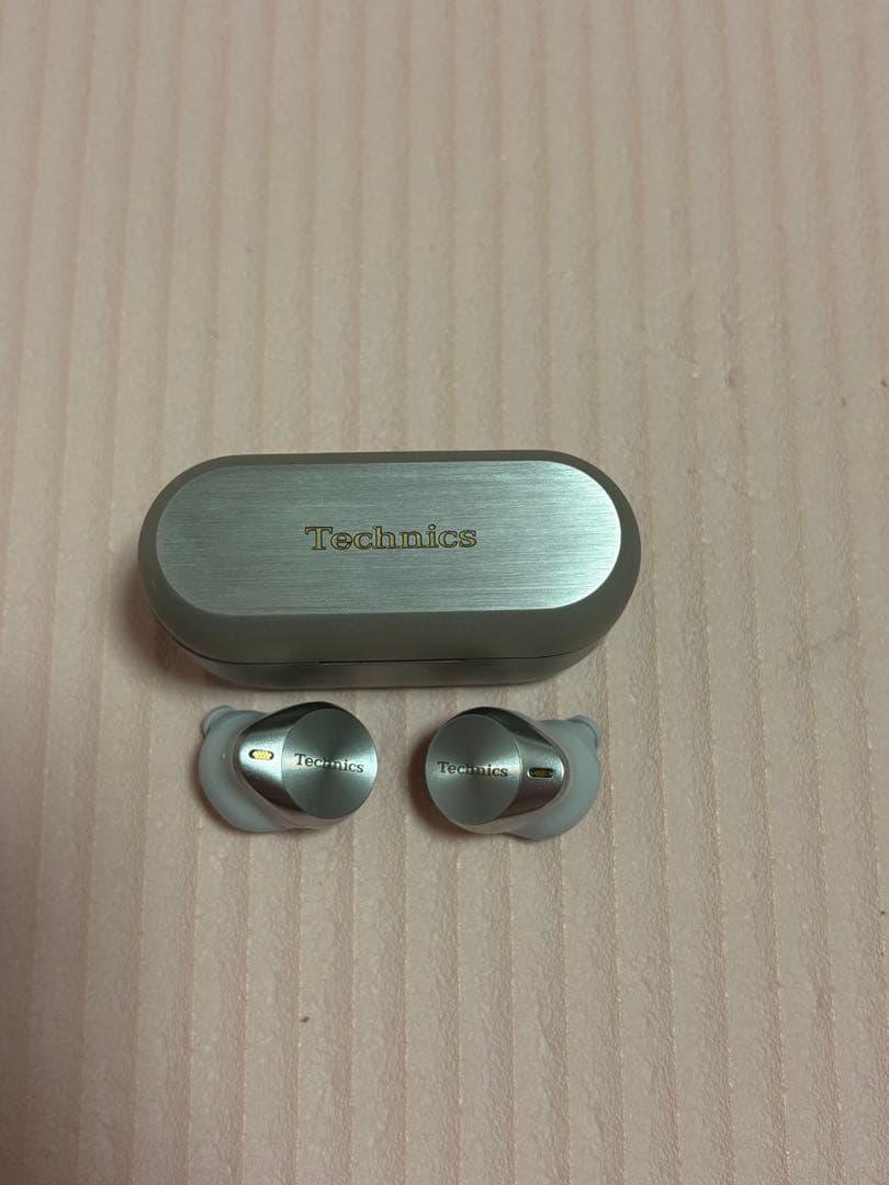 TechnicsワイヤレスイヤホンEAH-AZ80（右耳ジャンク品）