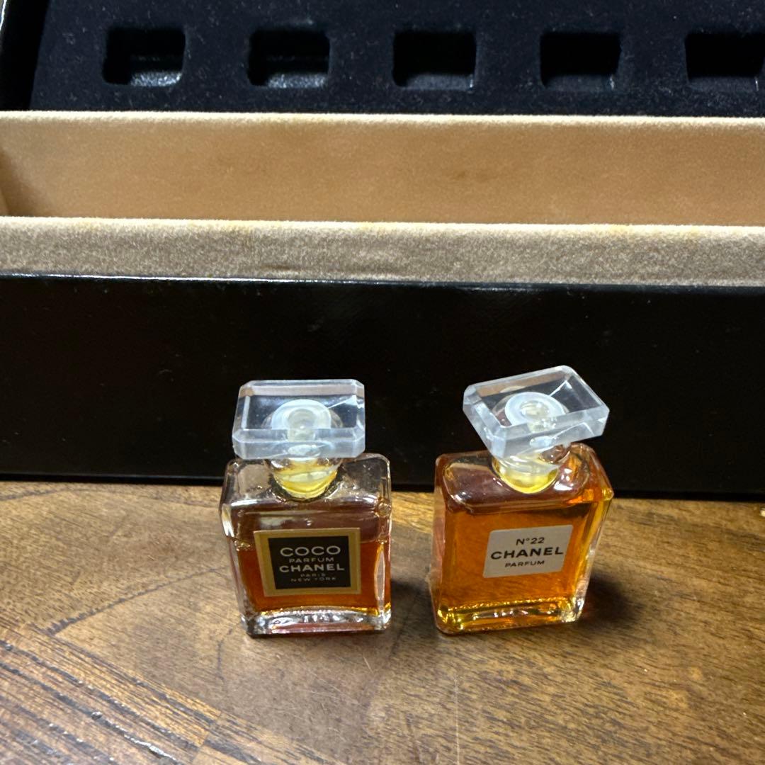 ♡CHANEL シャネル　ミニ香水