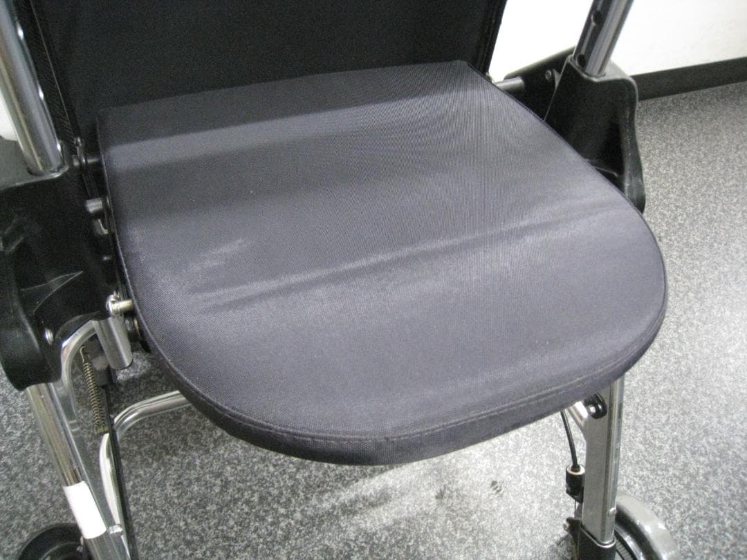 テイコブリトルハイ　HS05H　チェックブラック 幸和製作所 歩行器 ③