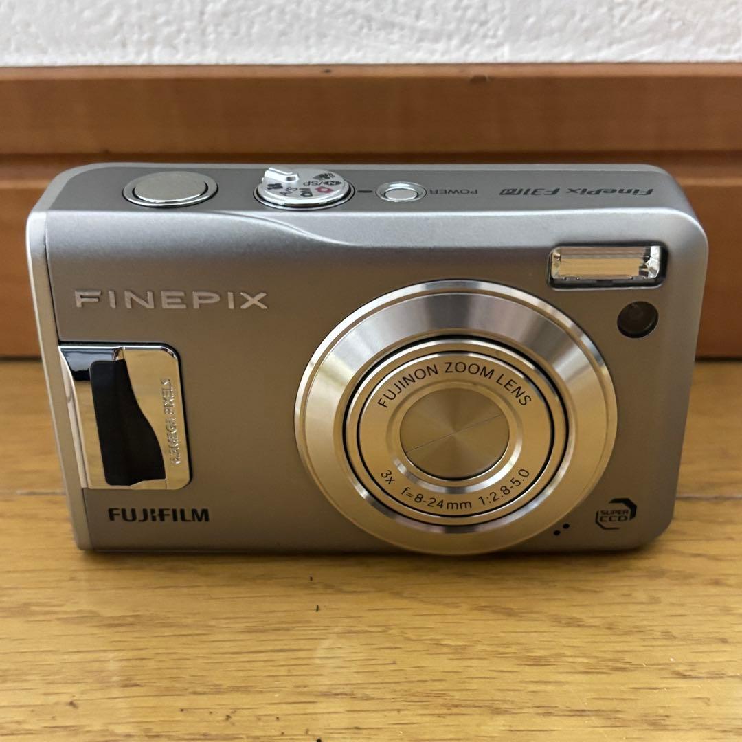 【動作確認済】FUJIFILM FinePix F31fd デジタルカメラ