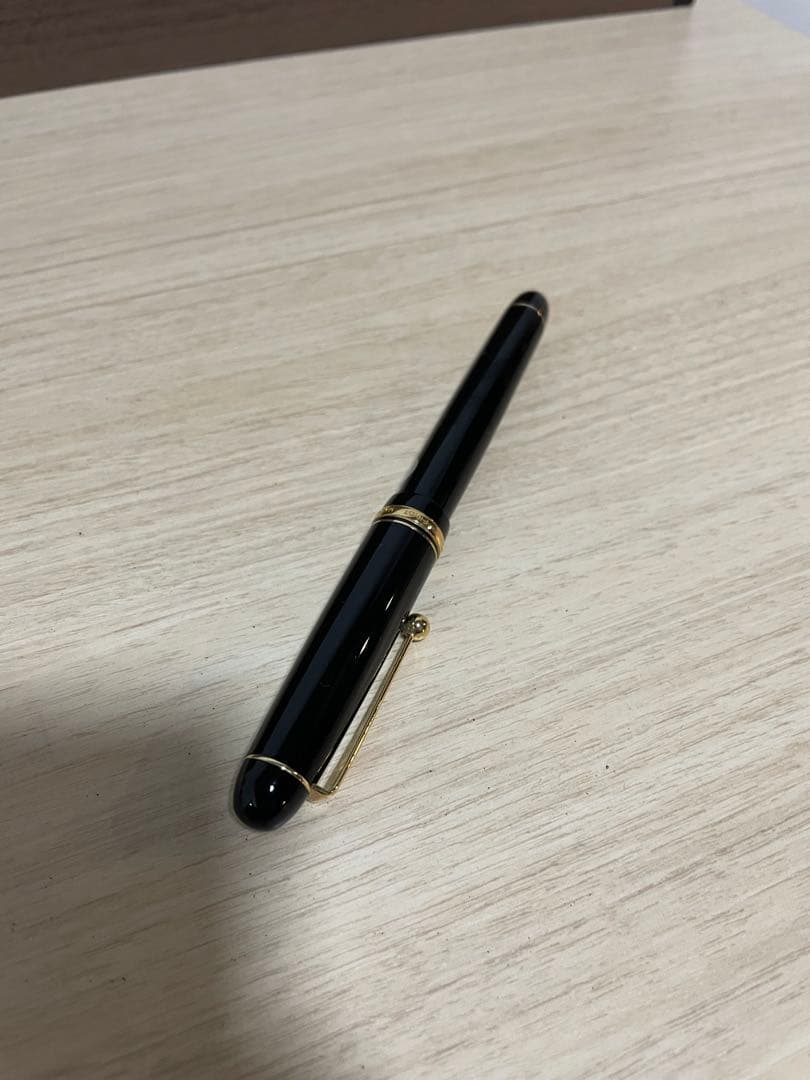 希少品！パイロット　万年筆　先14k 585