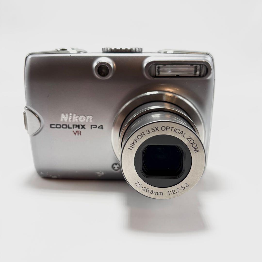 Nikon COOLPIX P4 VR シルバー コンパクトデジタルカメラ