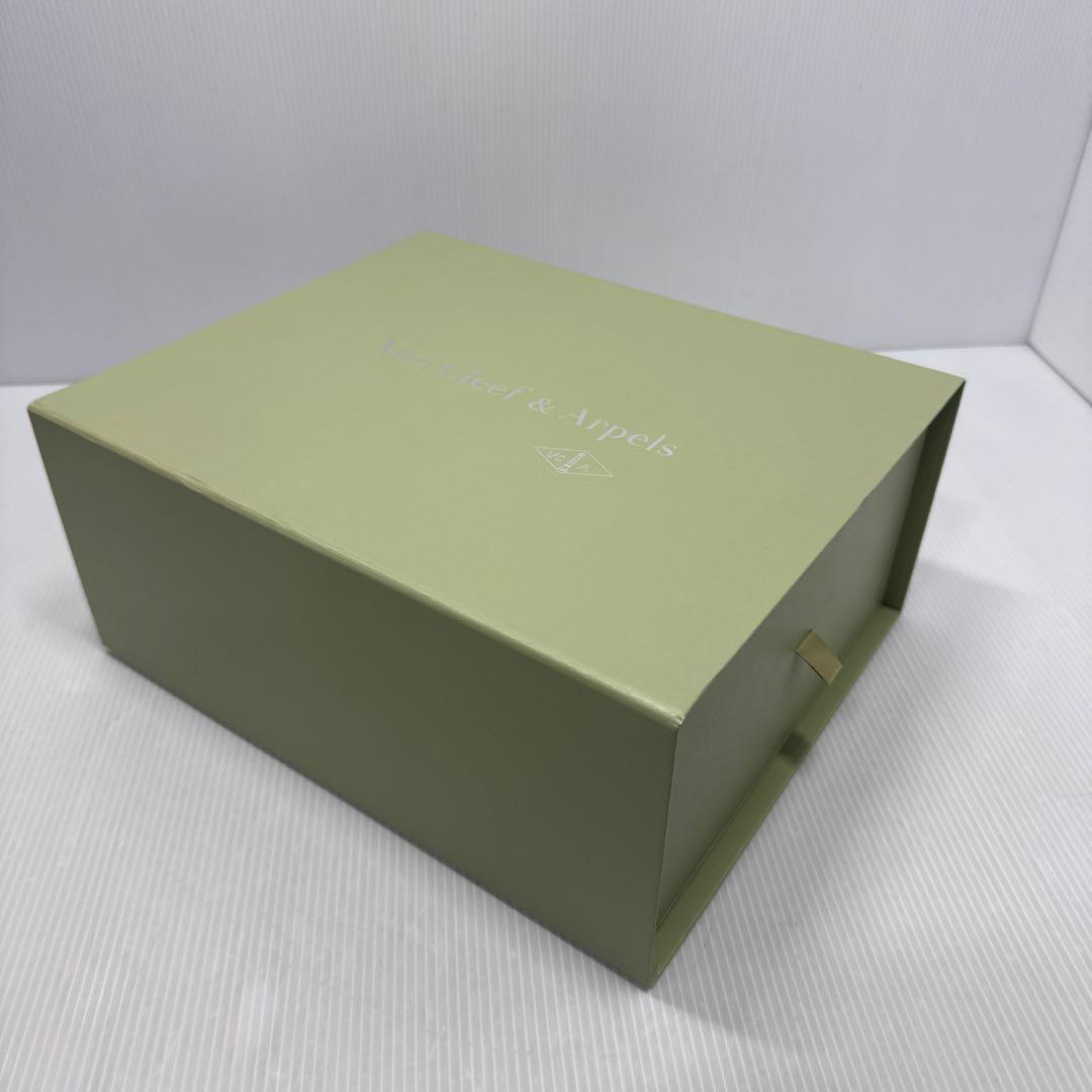 【美品】 Van Cleef & Arpels ネックレスケース 2点 空箱