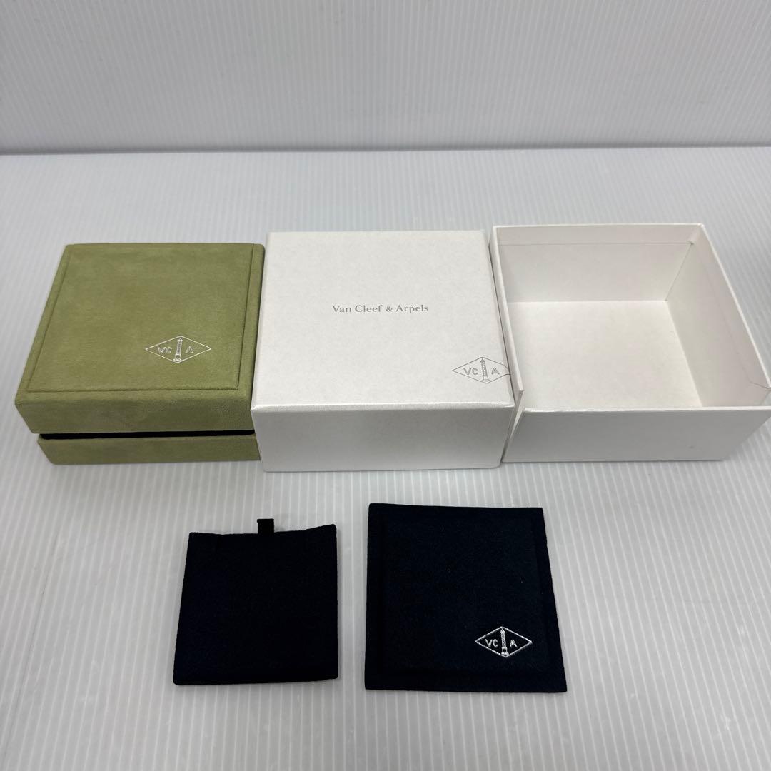 【美品】 Van Cleef & Arpels ネックレスケース 2点 空箱