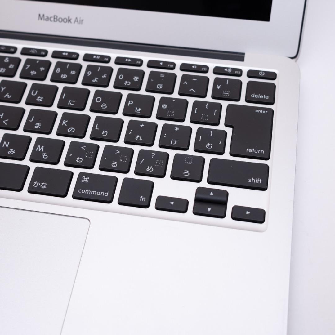 Macbook Air 11インチ
