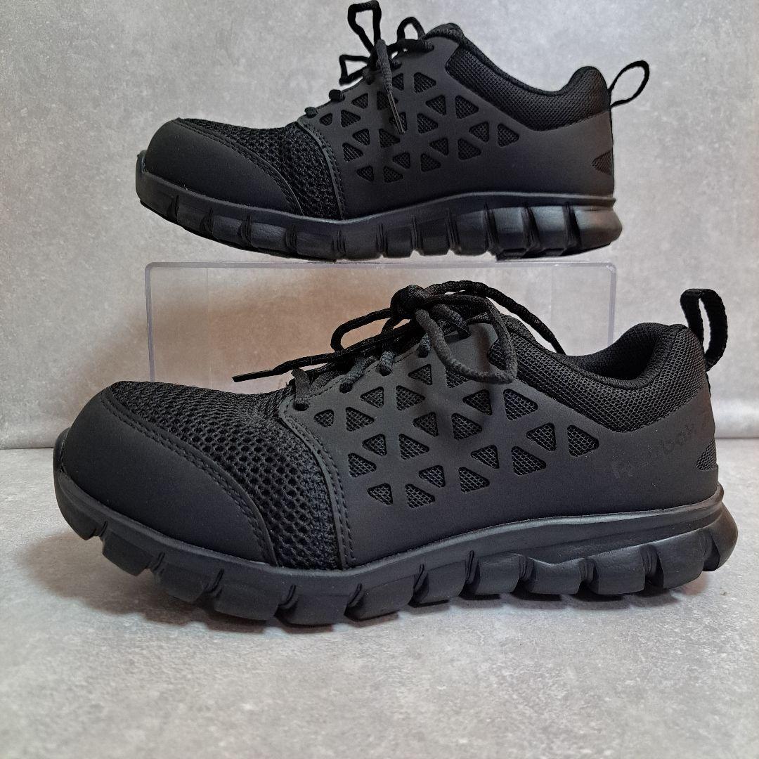 [極美品] Reebokのサブライト クッション ワーク 軽量 安全靴 樹脂先芯