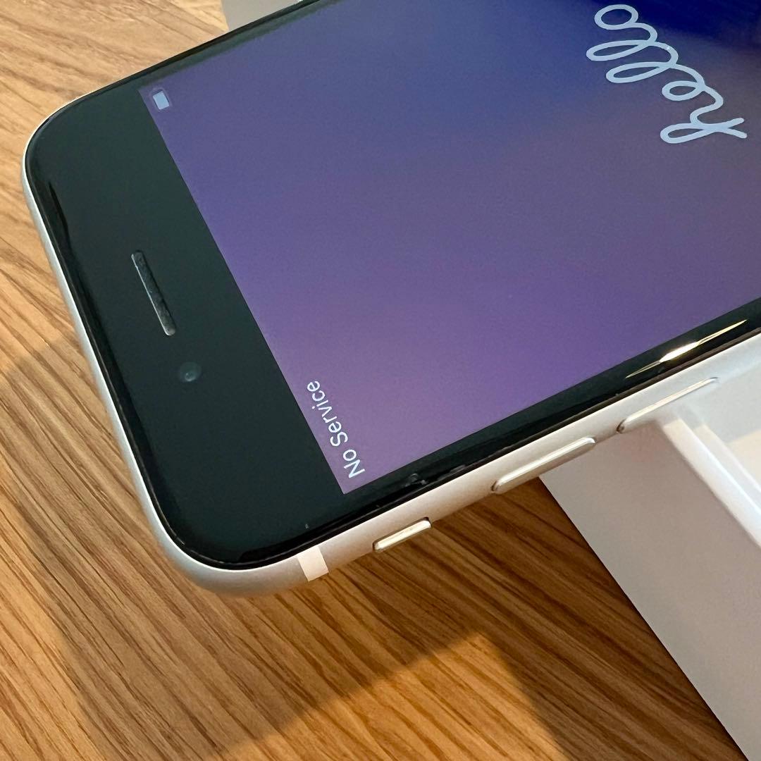 iPhoneSE (第2世代) 256GB ホワイト SIMフリー 箱付き