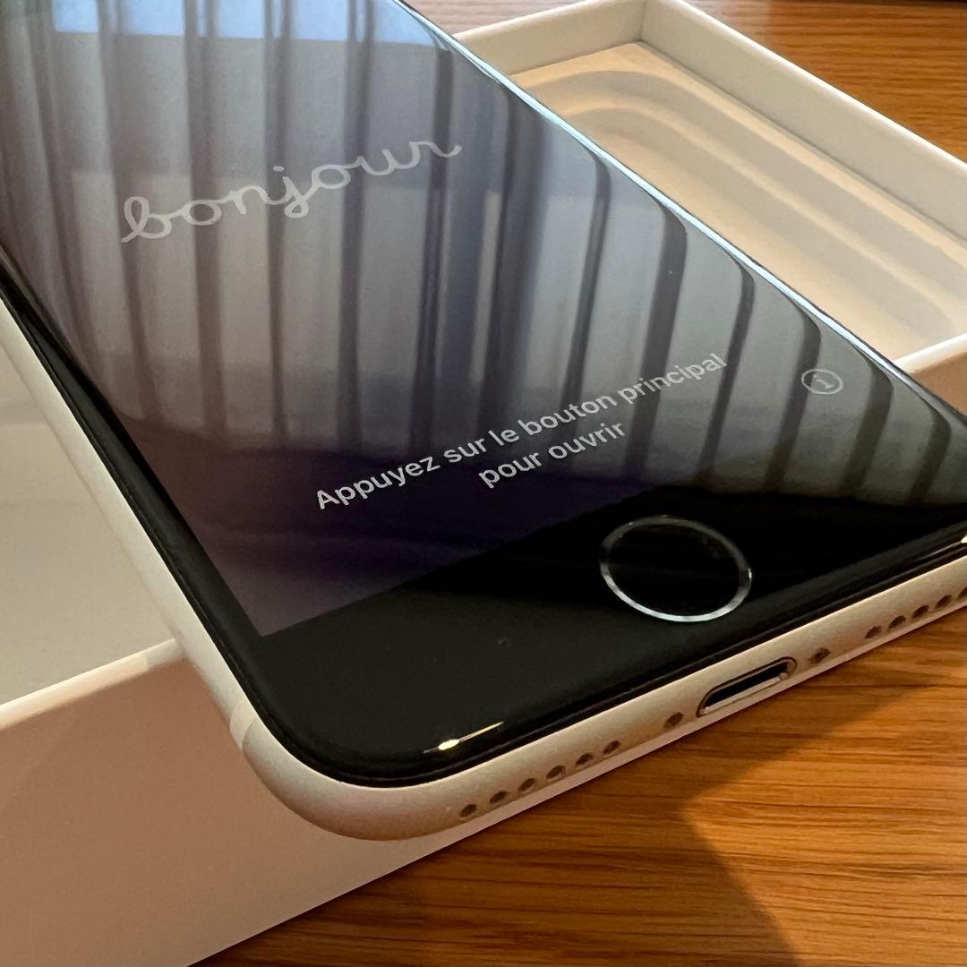 iPhoneSE (第2世代) 256GB ホワイト SIMフリー 箱付き