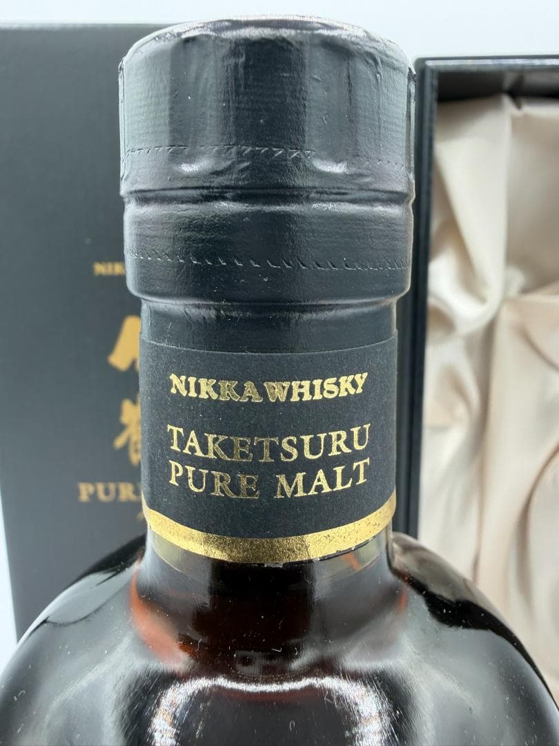 ニッカ 竹鶴 25年 ピュアモルト 700ml 43% 箱付 TAKETSURU