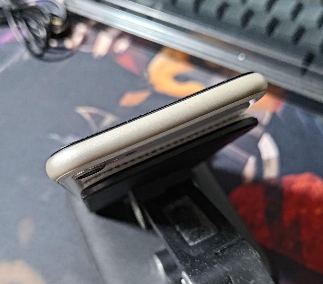 スマートフォン本体 Apple iPhone SE3