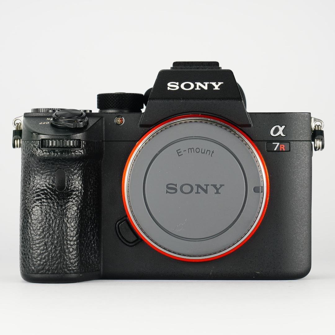 SONY α7RIII 4240万画素 レンズセット 差をつける